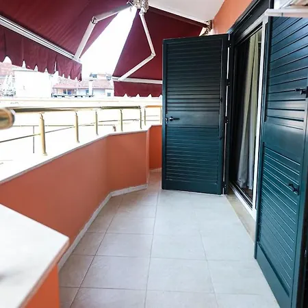 Great Style 2 Bedroom Apartment, Komuna E Parisit * Tirana